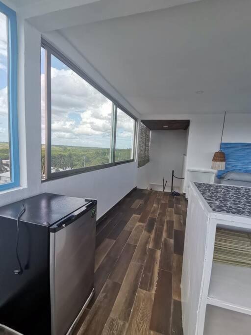 Bonita Habitacion Con Pequena Piscina A Aire Libre 莫雷洛斯港 外观 照片